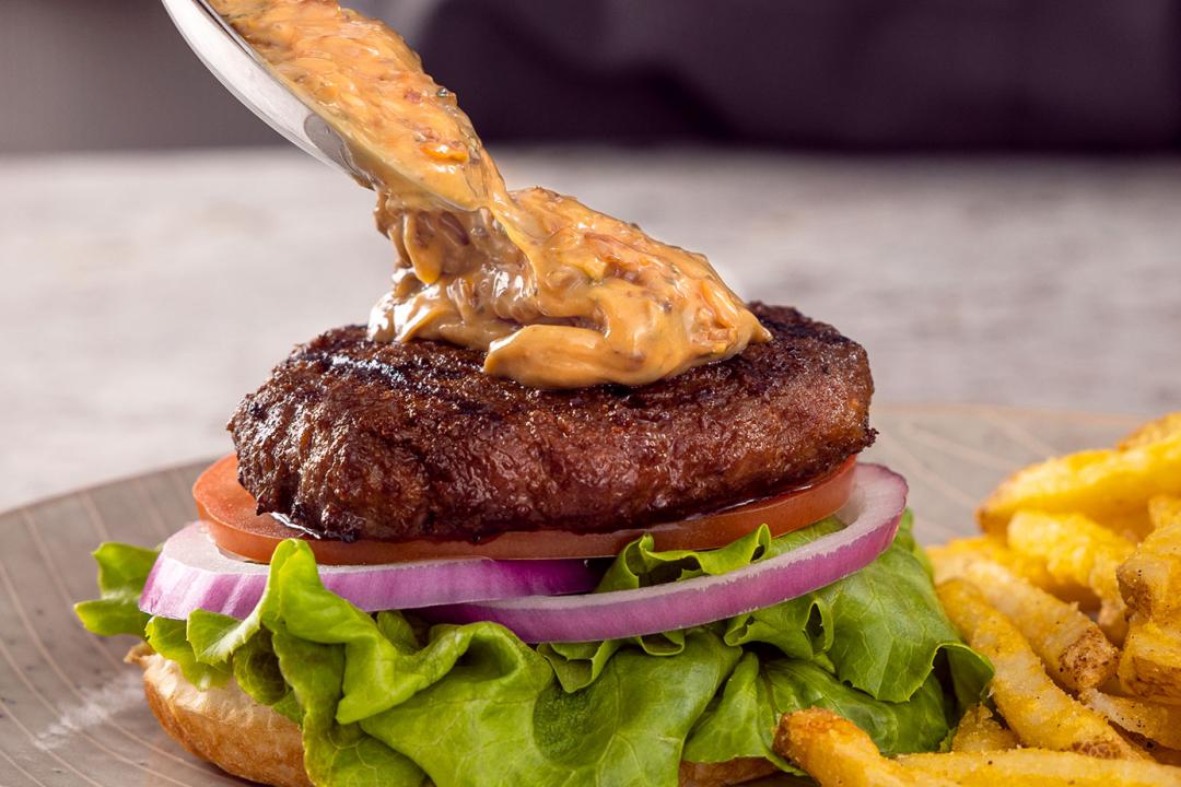Grilled Burger with Beefy Aioli