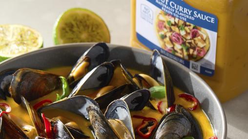 Coconut Curry Steamed Mussels