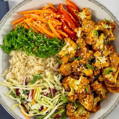 Plant Based And Ready To Grow In The New Year MINOR S Products   General Tso Cauliflower Bowl 