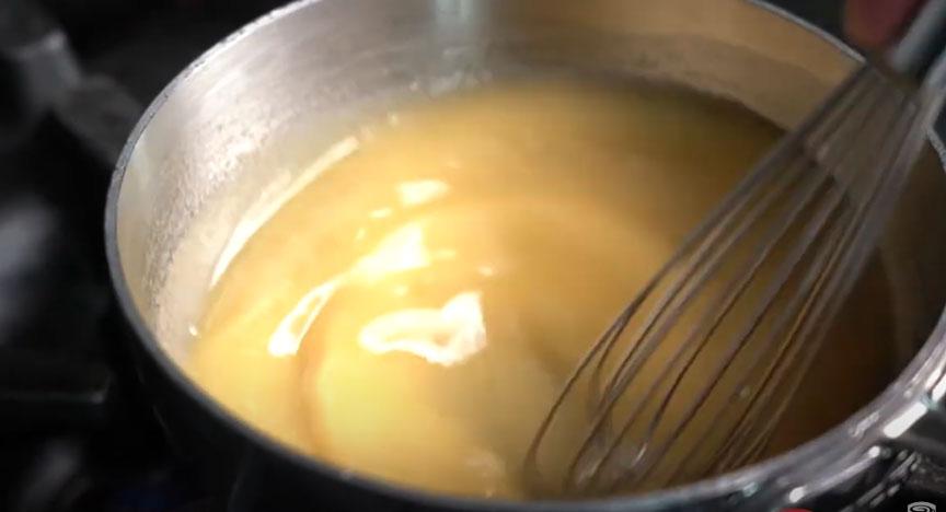 Beurre Blanc Sauce made with MINOR'S® Culinary Cream